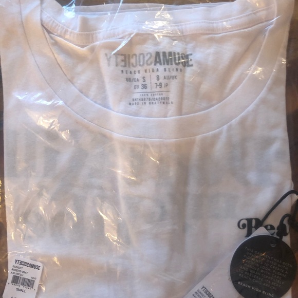 Amuse Society Beach Graphic T Shirt - Picture 3 of 4